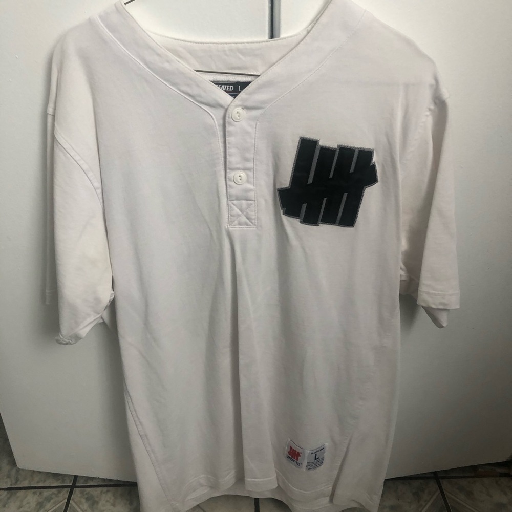 Undefeated shirt/jersey